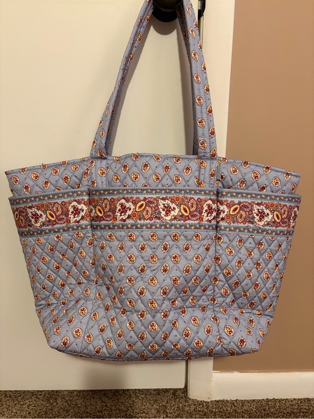 Vera Bradley travel tote